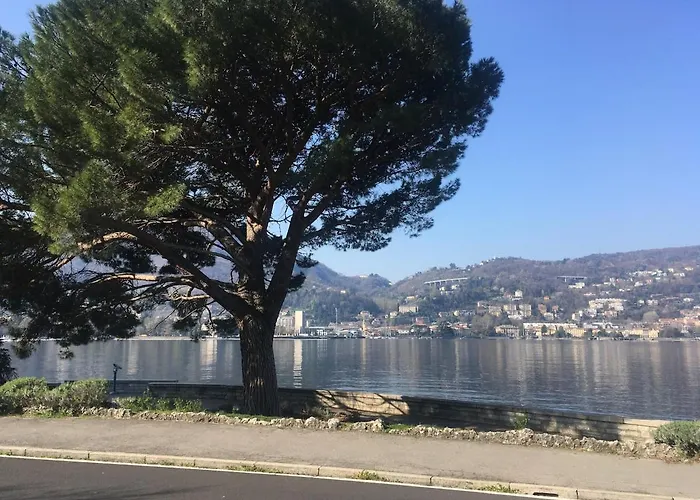 Casa Riva 25 Vista Lago-central Διαμέρισμα